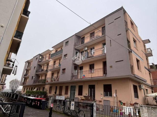 Appartamento in vendita a Novara