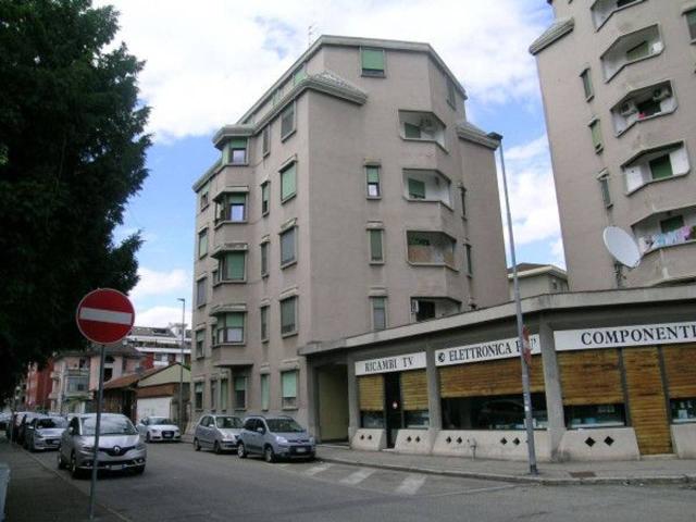Appartamento in vendita a Novara