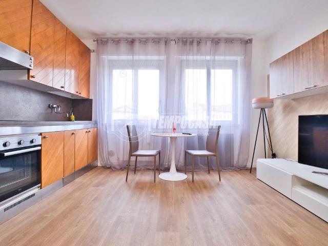 Appartamento in vendita a Novara