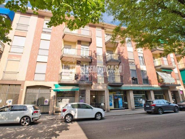 Appartamento in vendita a Novara viale Alessandro Volta, San Martino