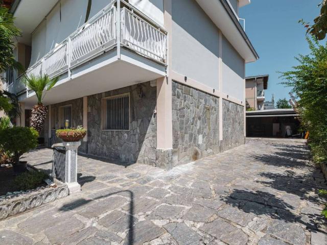 Appartamento in vendita a Novara NO