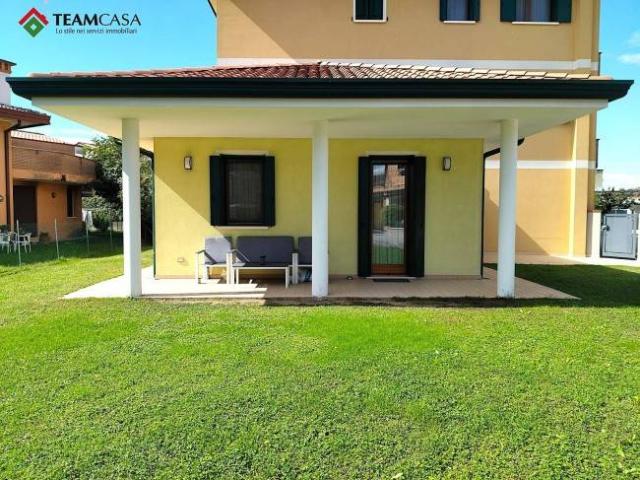 Appartamento in vendita a Noventa di Piave via Roma