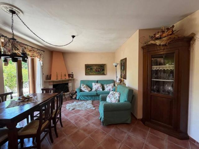 Appartamento in vendita a Ovindoli AQ
