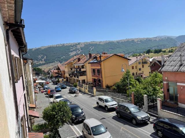 Appartamento in vendita a Ovindoli AQ