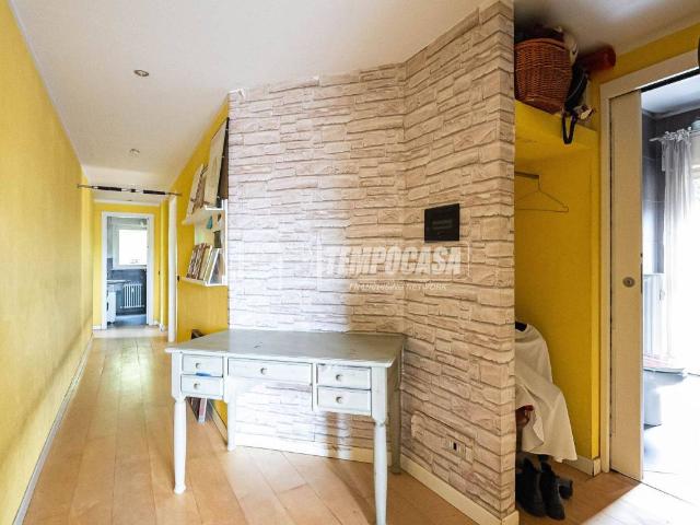 Appartamento in vendita a Oggiono LC