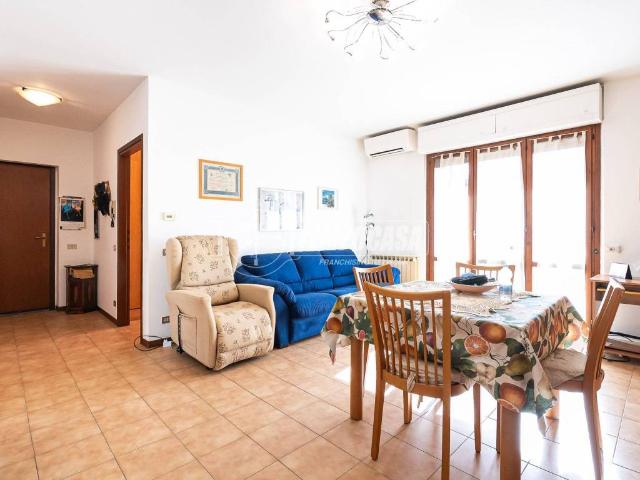 Appartamento in vendita a Oggiono LC