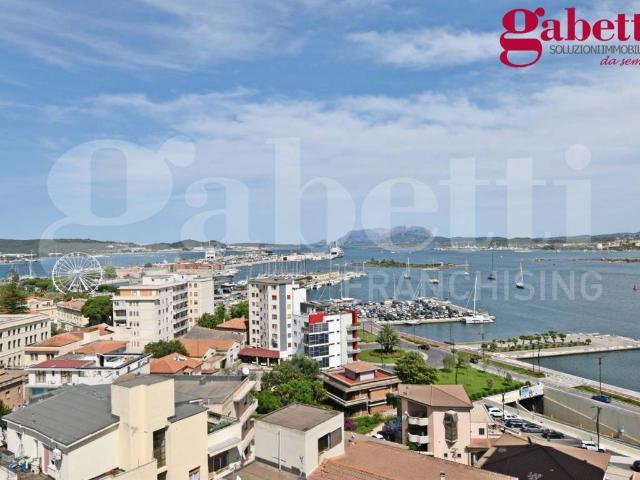 Appartamento in vendita a Olbia SS