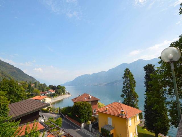 Appartamento in vendita a Oliveto Lario LC