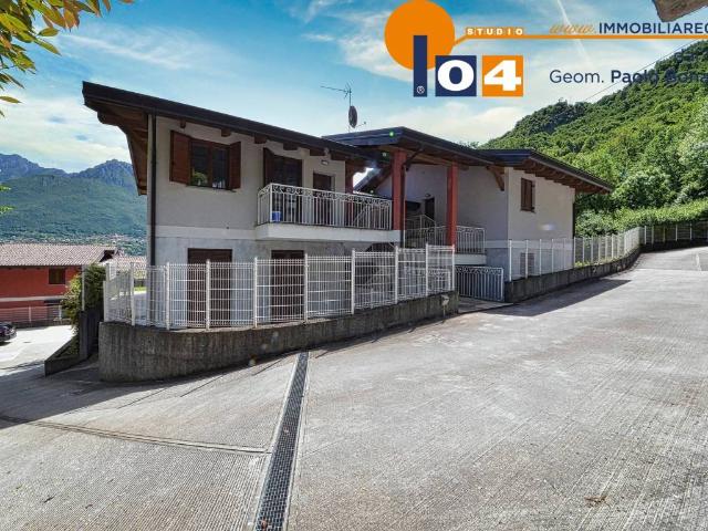 Appartamento in vendita a Oliveto Lario LC