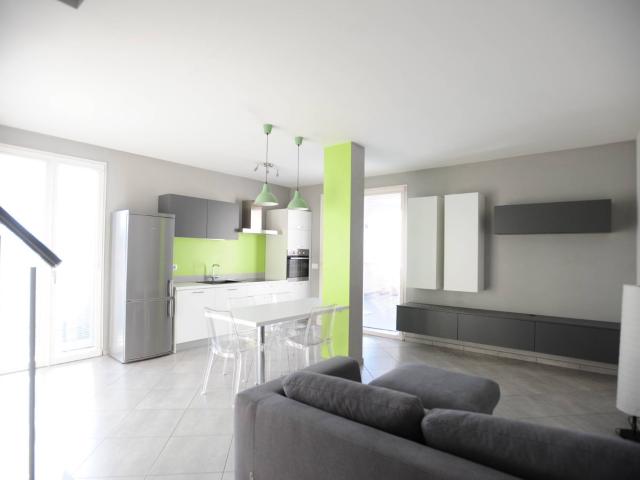Appartamento in vendita a Orbassano, V.ze Coop