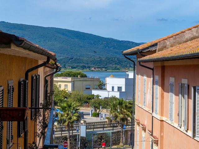 Appartamento in vendita a Orbetello