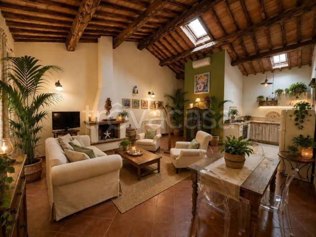 Appartamento in vendita a Orbetello corso Italia, 118