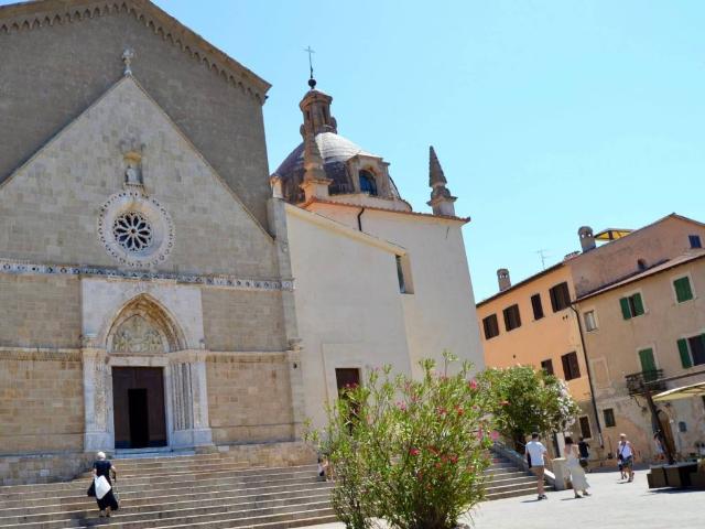 Appartamento in vendita a Orbetello GR