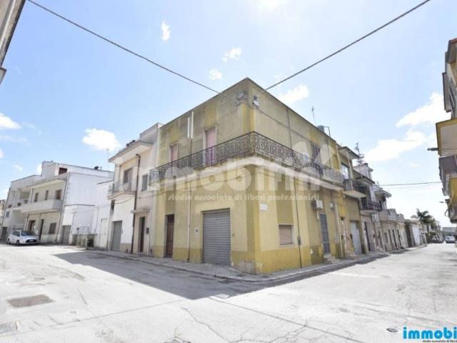 Appartamento in vendita a Oria