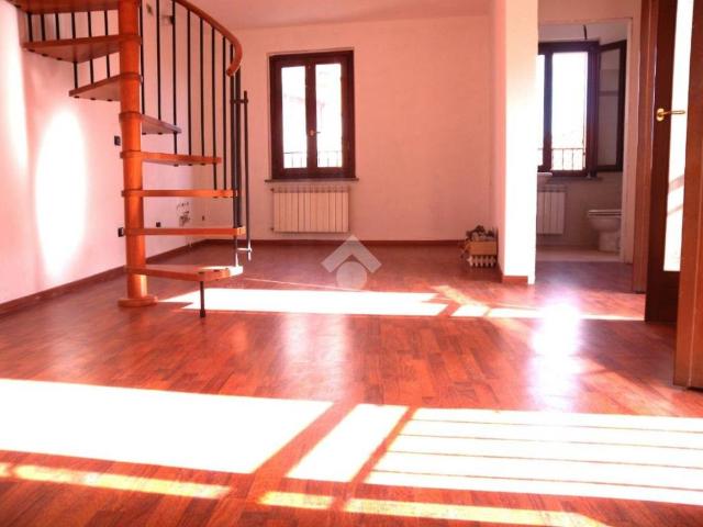 Appartamento in vendita a Origgio VA