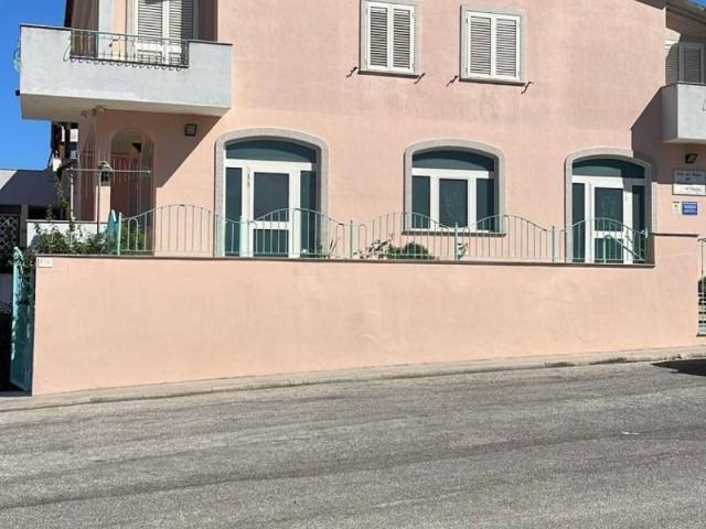 Appartamento in vendita a Orosei NU