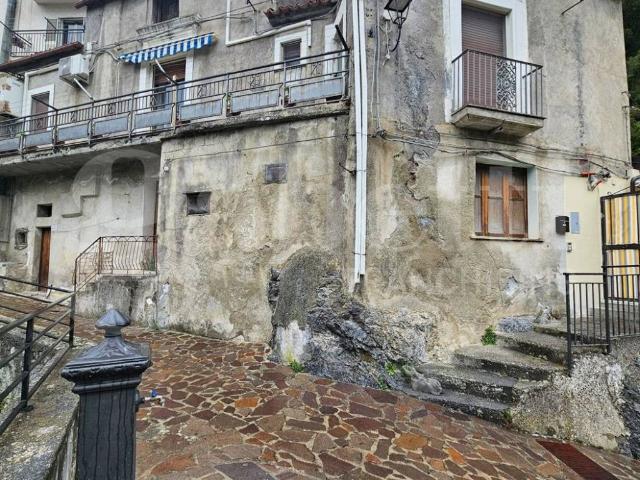 Appartamento in vendita a Orsomarso CS