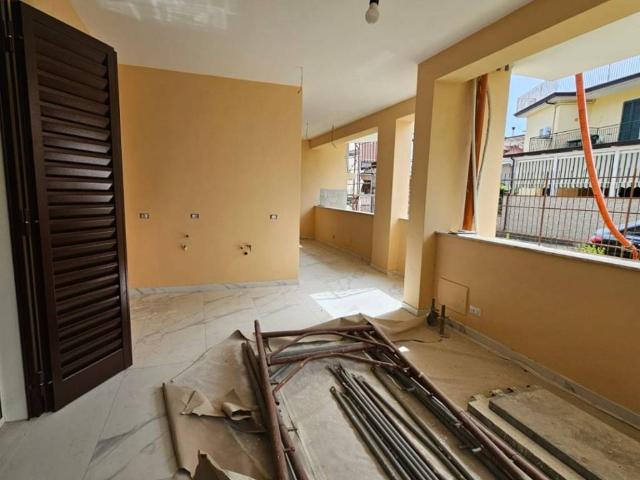 Appartamento in vendita a Orta di Atella CE