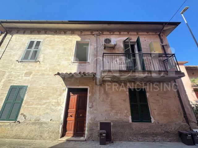 Appartamento in vendita a Orte