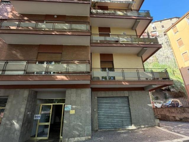 Appartamento in vendita a Orte VT