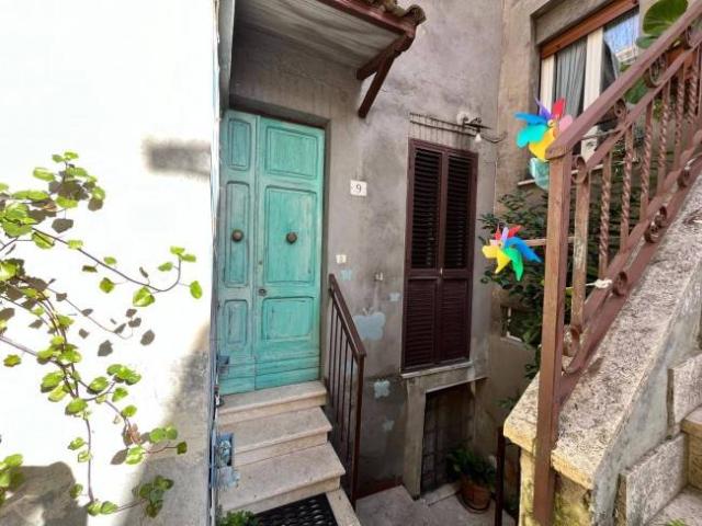 Appartamento in vendita a Orte VT