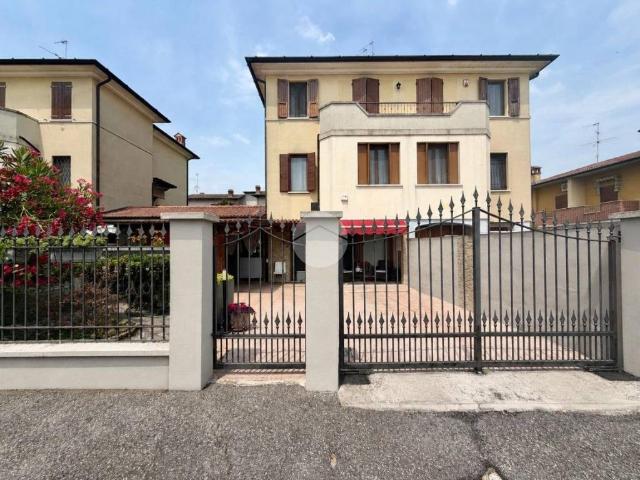 Appartamento in vendita a Orzinuovi BS