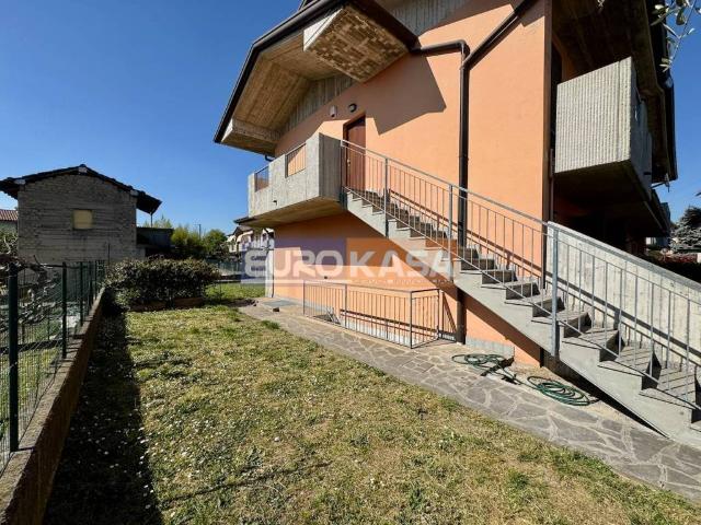 Appartamento in vendita a Osio Sopra BG