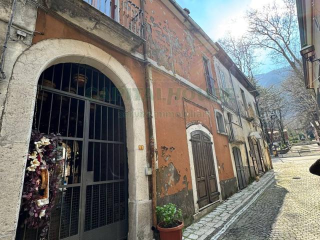 Appartamento in vendita a Ospedaletto d'Alpinolo