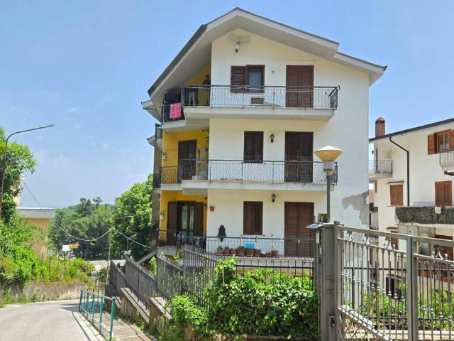 Appartamento in vendita a Ospedaletto d'Alpinolo AV