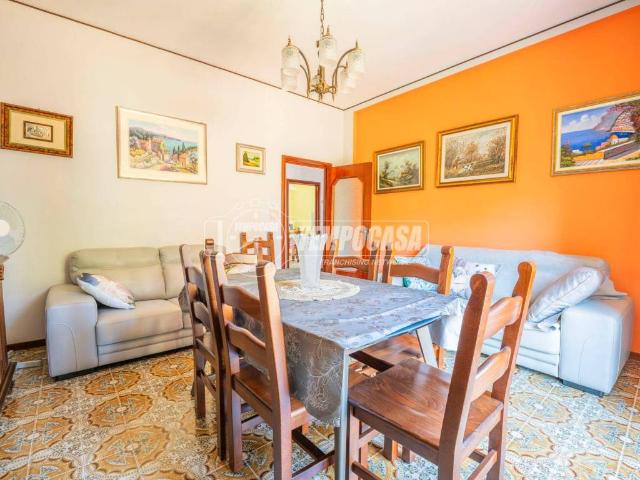 Appartamento in vendita a Ostra AN