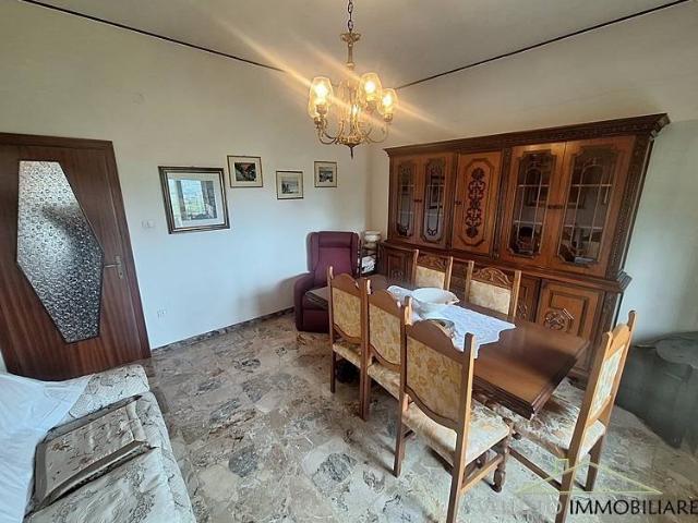 Appartamento in vendita a Ostra AN