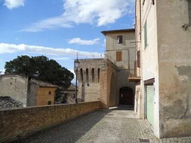 Appartamento in vendita a Ostra Vetere AN