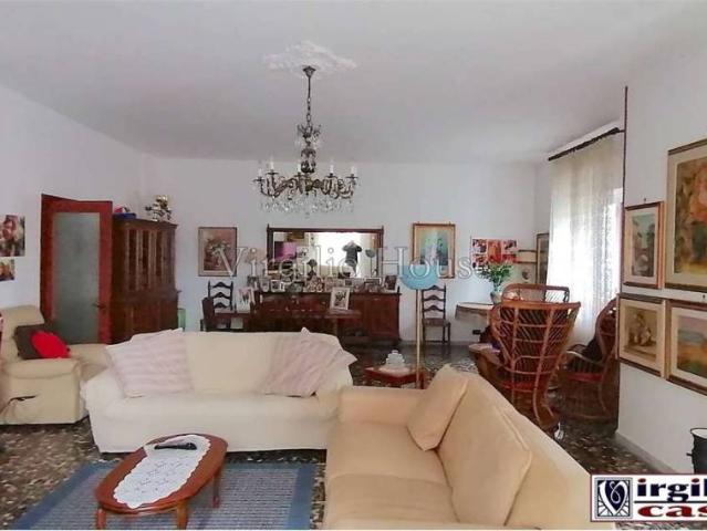 Appartamento in vendita a Ostuni via Giovanni XXIII