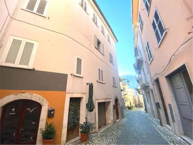 Appartamento in vendita a Atina FR