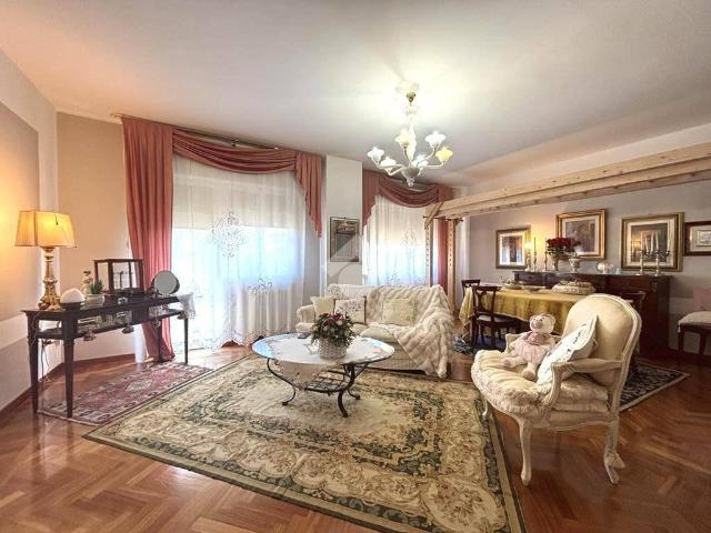 Appartamento in vendita a Atri TE
