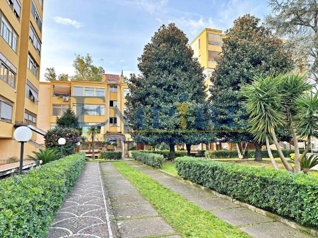 Appartamento in vendita a Aversa CE