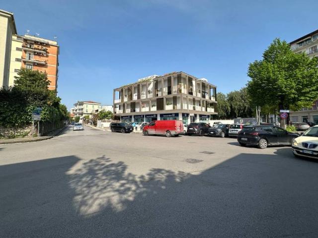 Appartamento in vendita a Aversa CE