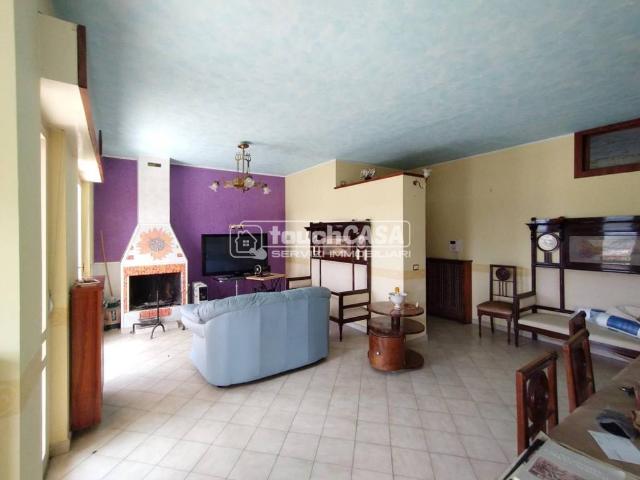 Appartamento in vendita a Aversa CE