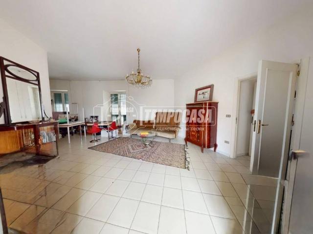 Appartamento in vendita a Aversa CE