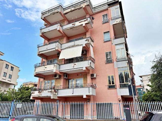 Appartamento in vendita a Aversa CE