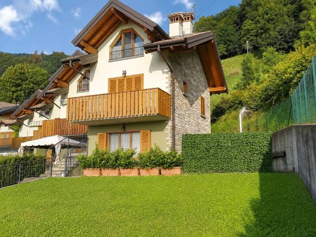 Appartamento in vendita a Aviatico BG