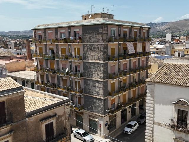 Appartamento in vendita a Avola