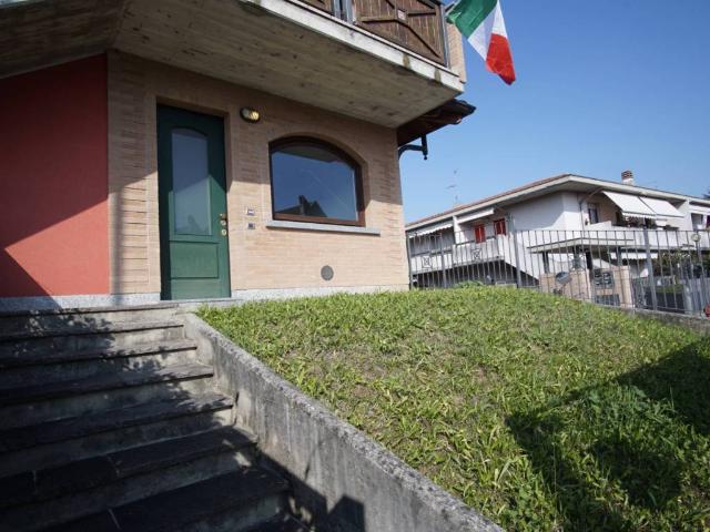 Appartamento in vendita a Azzano San Paolo BG