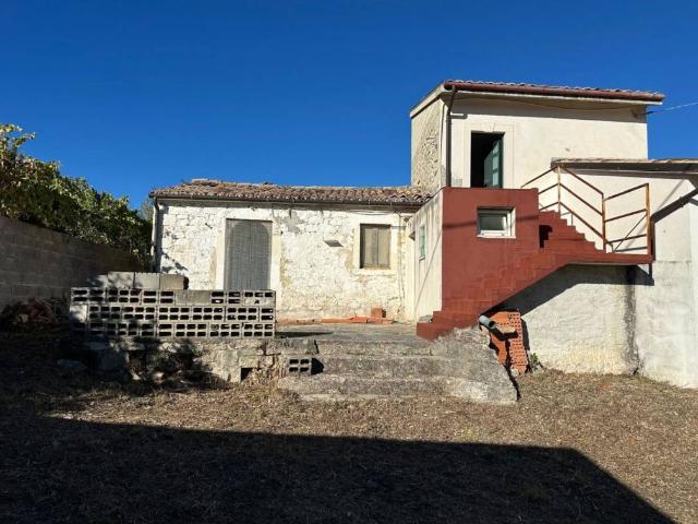 Appartamento in vendita a Abbateggio PE