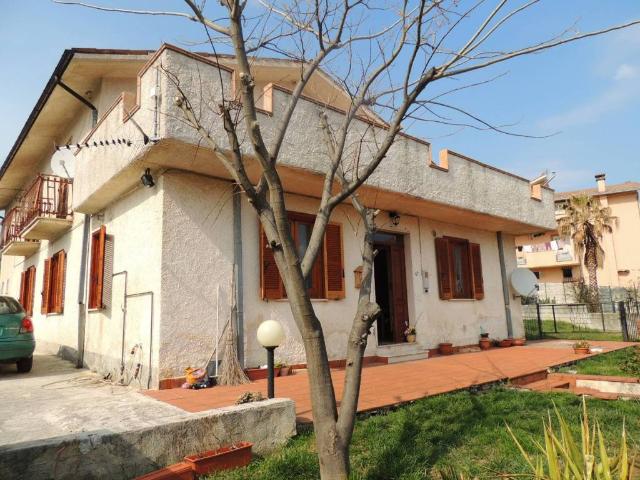 Appartamento in vendita a Abbateggio PE