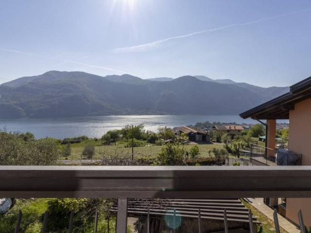 Appartamento in vendita a Abbadia Lariana LC