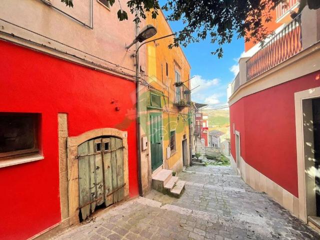 Appartamento in vendita a Accadia FG