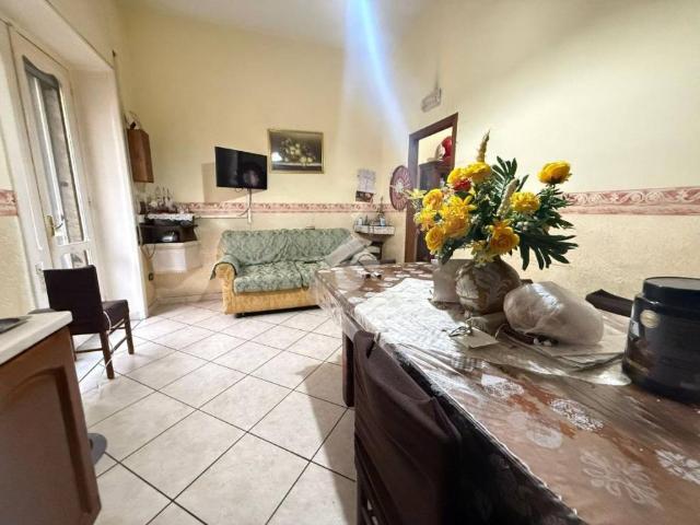 Appartamento in vendita a Acerra NA