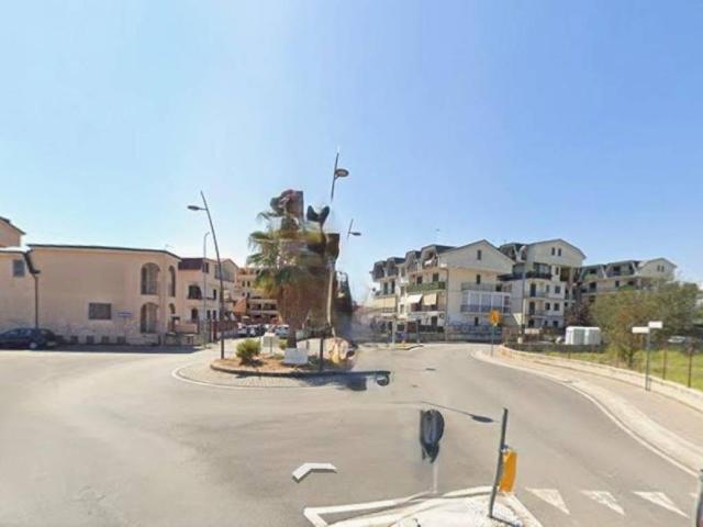 Appartamento in vendita a Acerra NA