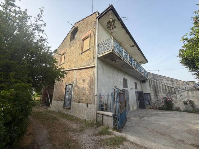 Appartamento in vendita a Acerra NA